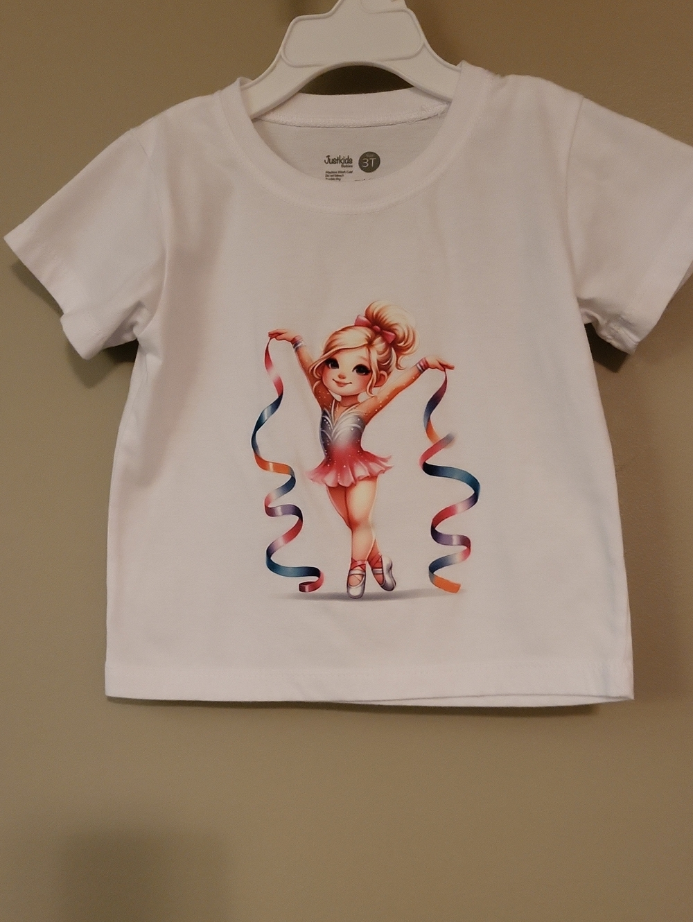 White ballerina short sleeve tee shirt